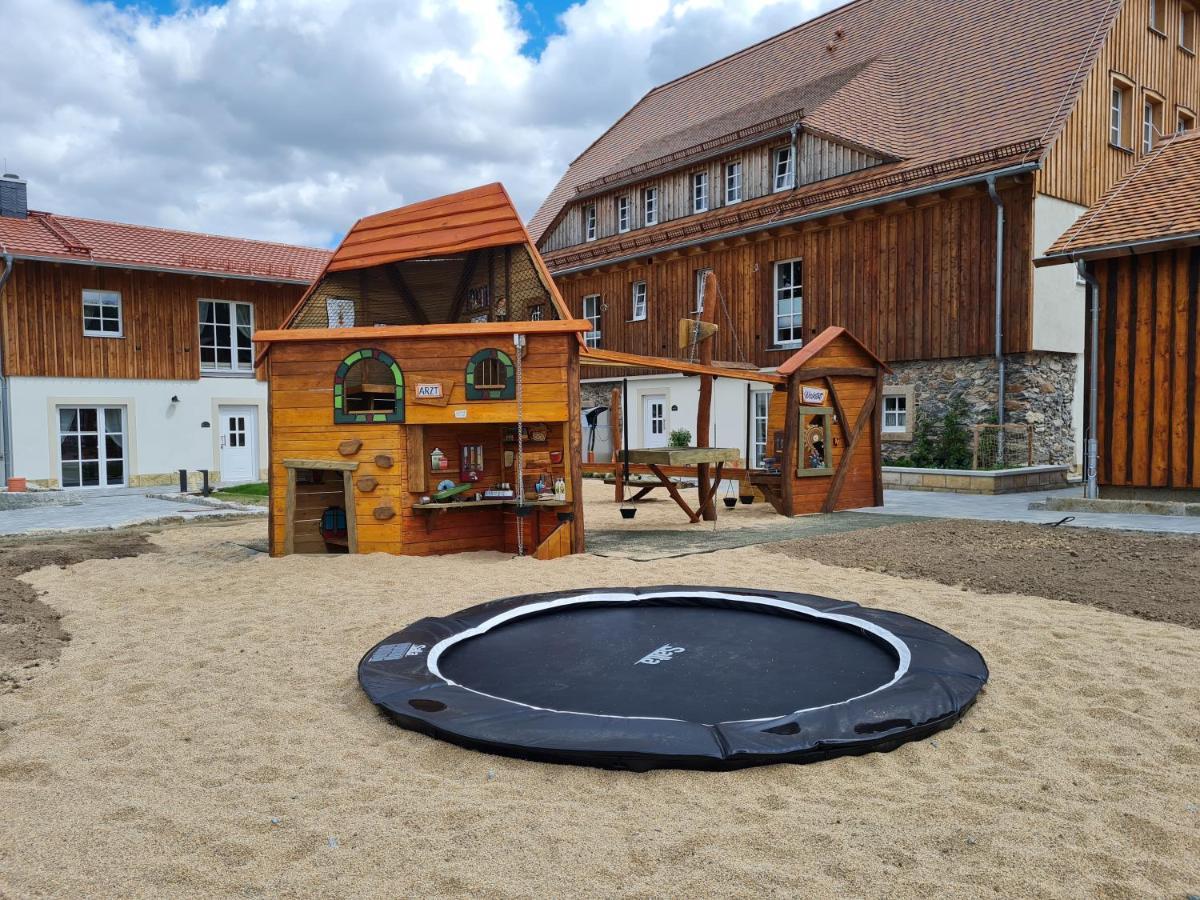 Familien- Und Apartmenthotel Lerchenberghof Walddorf  Kültér fotó
